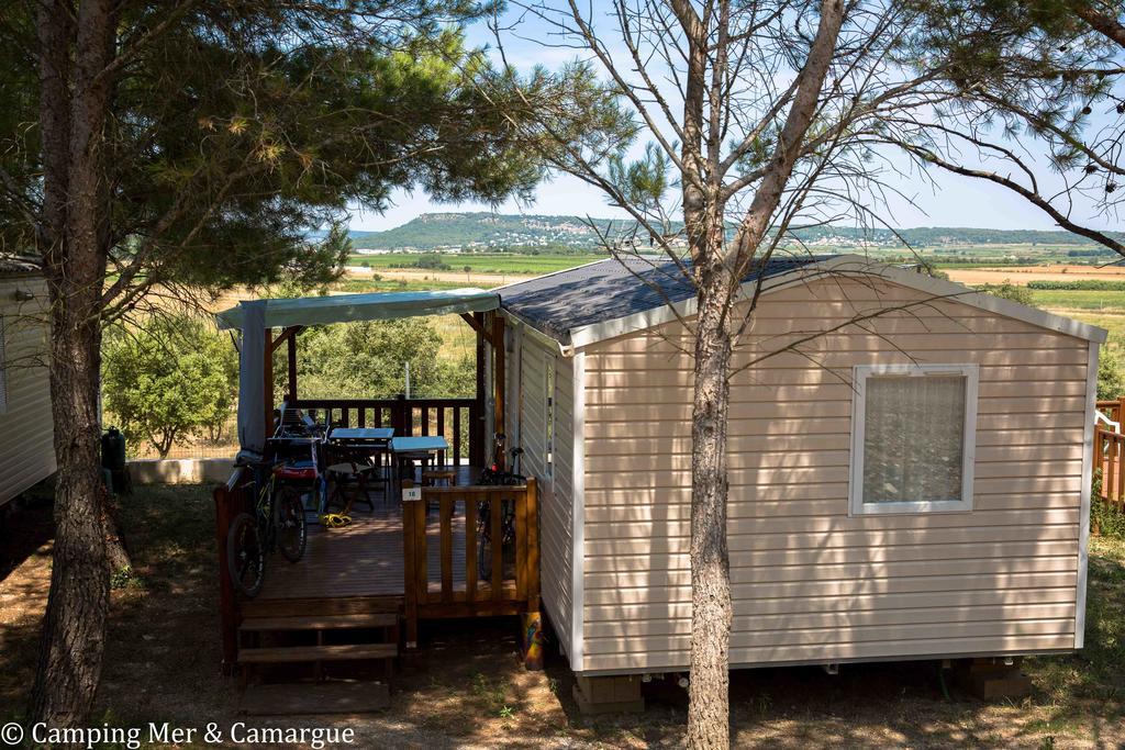 فندق كالفيسونفي  Team Holiday - Camping Mer Et Camargue المظهر الخارجي الصورة